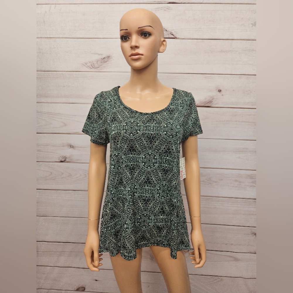 Classic T Lularoe - Small